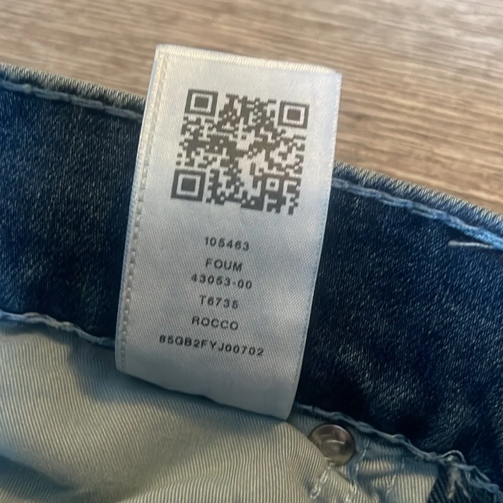 True Religion Rocco Relaxed Skinny Jean, men’s size 31 medium blue denim